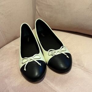 Quince Two-Tone Black & White Women's Ballet Flats